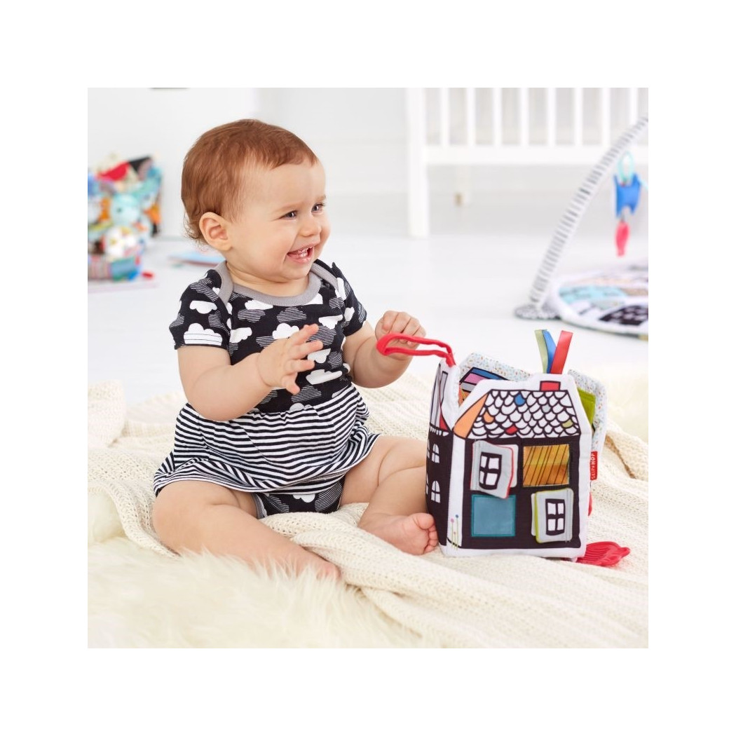 Książeczka Edukacyjna Wesołe Podwórko - Skip Hop