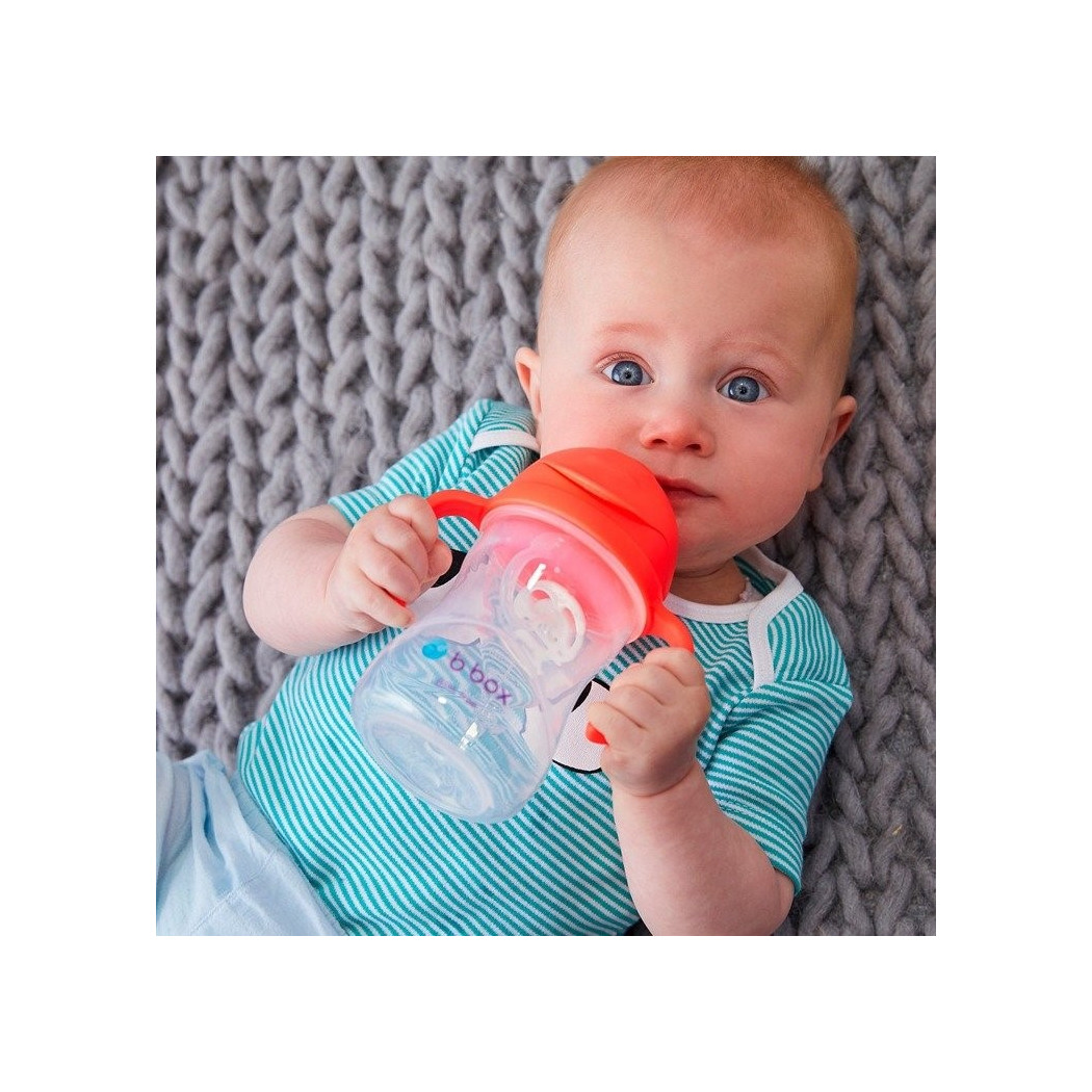 Jabłkowy Innowacyjny Bidon ze Słomką Niekapek 240 ml- B.BOX