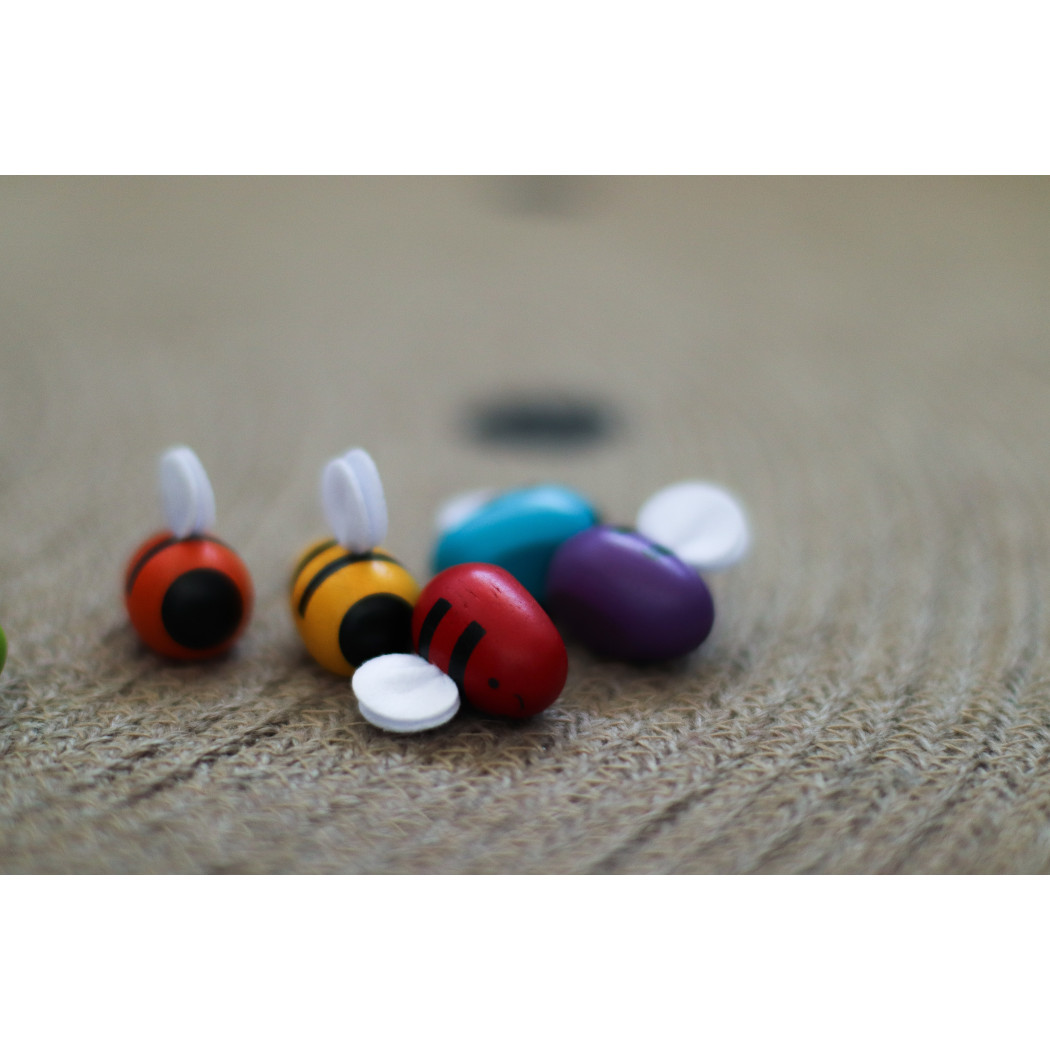 Plaster miodu z pszczółkami zabawka zręcznościowa - Plan Toys - Montessori