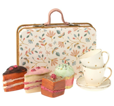 Zestaw Ciasteczek I Filiżanki W Walizce - Cake Set In Suitcase - Akcesoria Dla Myszek - Maileg