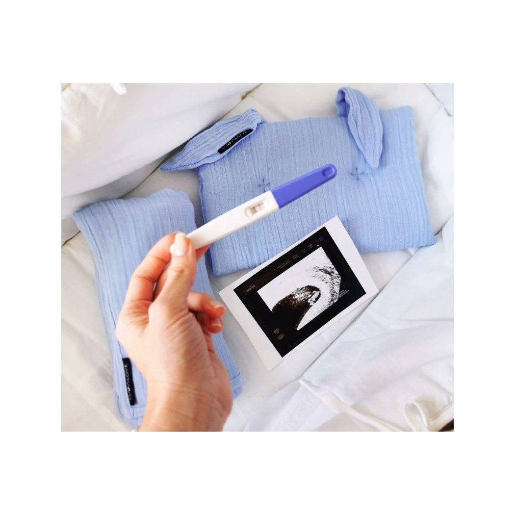 WYPRZEDAŻ Blue - Otulacz Muślinowy Kreszowany - 100x100cm- LullaLove