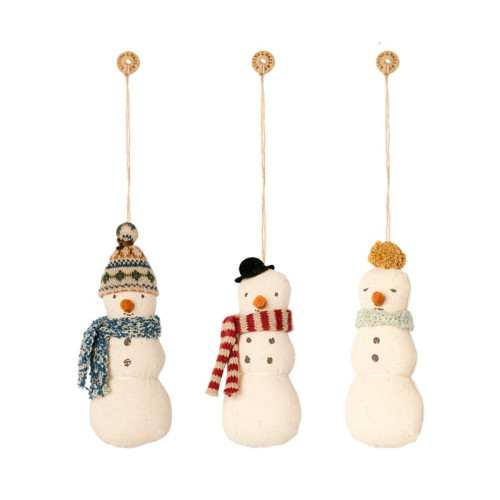 Bałwanek z Musztardowym Pomponem - Bawełniana Dekoracja Bożonarodzeniowa - Snowman Ornament - Maileg