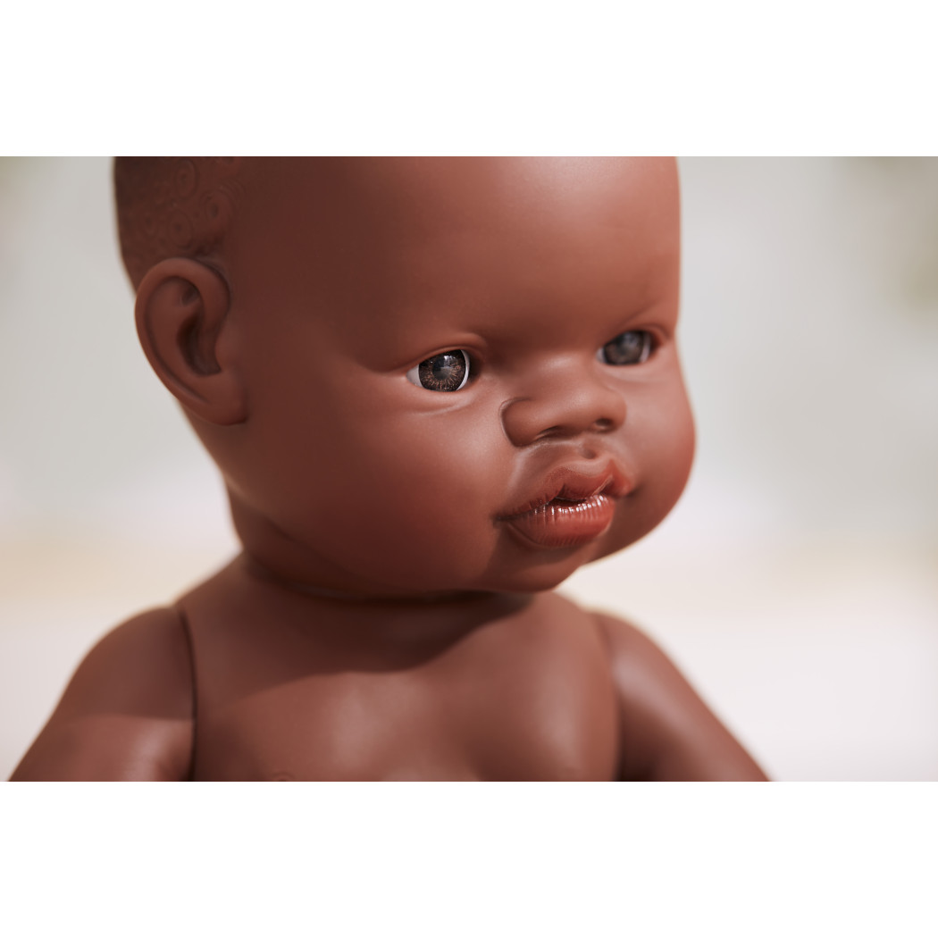Afrykańczyk 32 - Lalka Chłopiec Afrykańczyk 32 cm + Ubranko Miniland Baby - Miniland Doll - Miniland