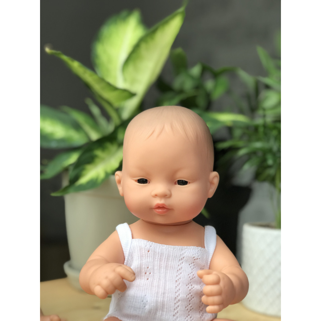 WYPRZEDAŻ Azjata 32 - Lalka Chłopiec Azjata 32 cm + Ubranko Miniland Baby - Miniland Doll - Miniland