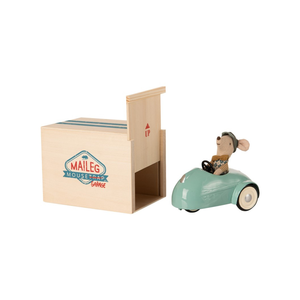 OUTLET Myszka w Niebieskim Samochodziku - Mouse Car With Garage Blue - Maileg