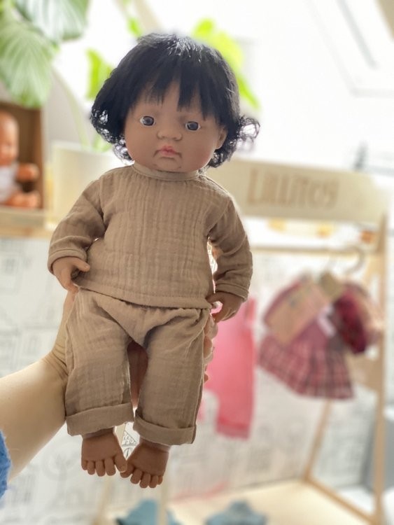 Cappuccino 38 - Zestaw Muślinowy Spodnie i Bluzka - Rozmiar 38 - Ubranko Dla Lalek - Miniland - LILLITOY