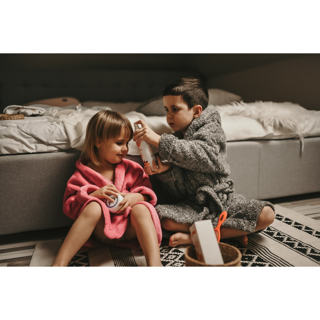 Naturalny Spray Do Rozczesywania Włosów Dla Dzieci i Niemowląt z Organicznym Aloesem 250 ml - MINI-U