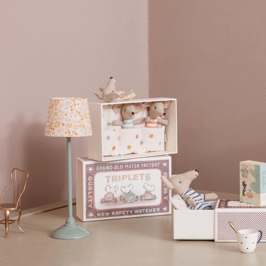 Logo Czerwone - Red Wooden Logo - Akcesoria Dla Lalek - Maileg