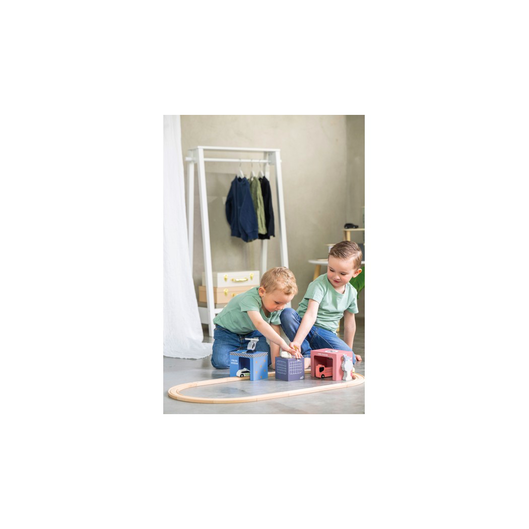 Tor Samochodowy Pojazdy Ratownicze - Drewniana Zabawka JaBaDaBaDo