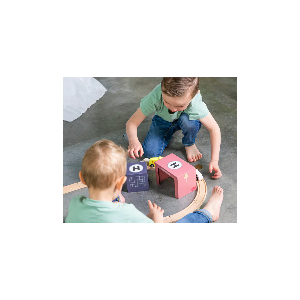 Tor Samochodowy Pojazdy Ratownicze - Drewniana Zabawka JaBaDaBaDo