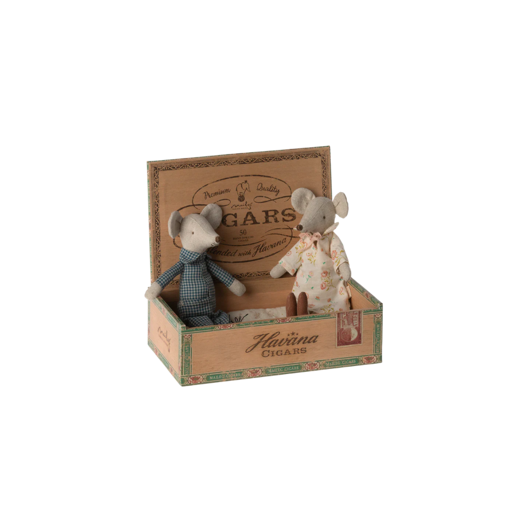 Babcia i Dziadek w Pudełku - Grandma & Grandpa Mice in Box- Maileg