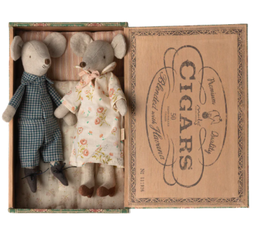 Babcia i Dziadek w Pudełku - Grandma & Grandpa Mice in Box- Maileg