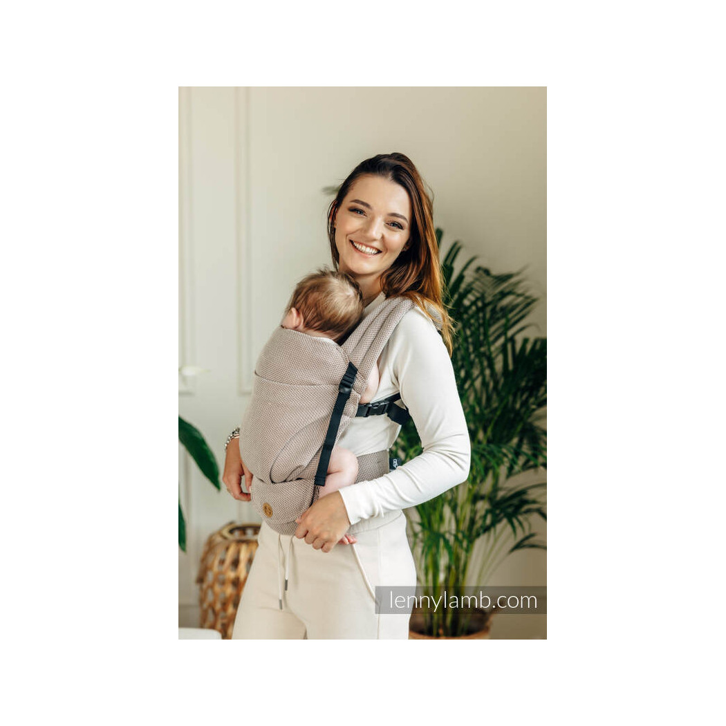 MAŁA JODEŁKA ALMOND - Moje Pierwsze Nosidełko LennyLight - Splot Jodełkowy, 100% bawełna - Standard - LennyLamb