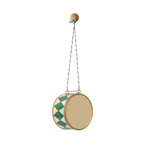 Zielony Duży Bębenek - Dekoracja Bożonarodzeniowa - Metal Ornament Large Drum Dark Green - Akcesoria dla Lalek - Maileg