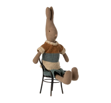Brązowy Króliczek w Koszulce i Spodenkach - Rabbit size 2 - Brown - Shirt And Shorts - Maileg