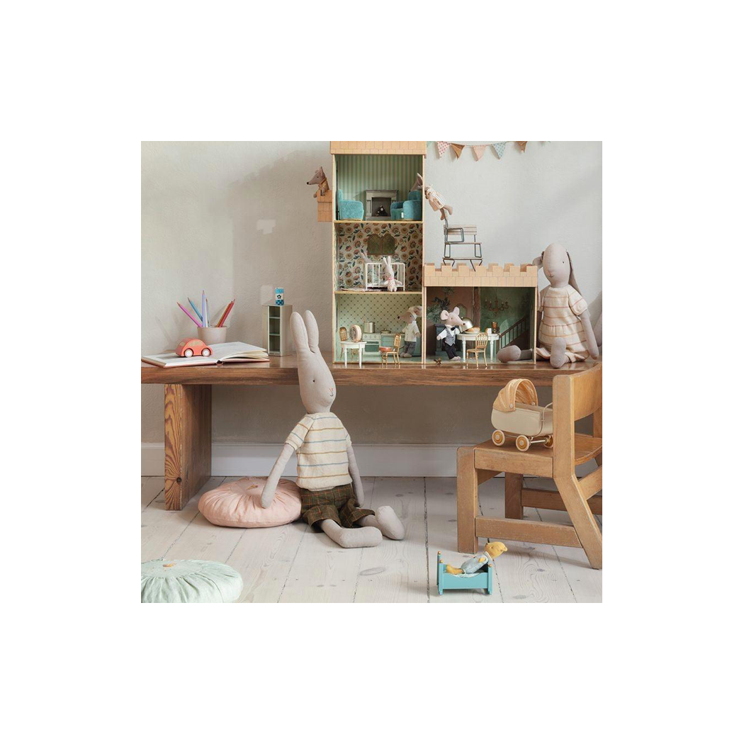 Brązowy Króliczek w Koszulce i Spodenkach - Rabbit size 1 - Brown - Shirt And Shorts - Maileg