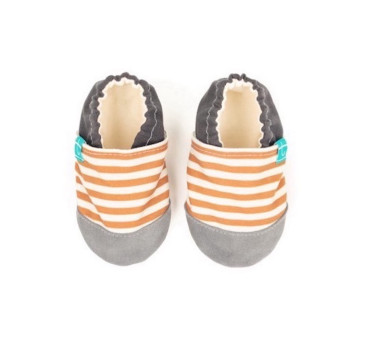 Stripes Brown - rozmiar 4-5 lat 27 17,5 cm -...