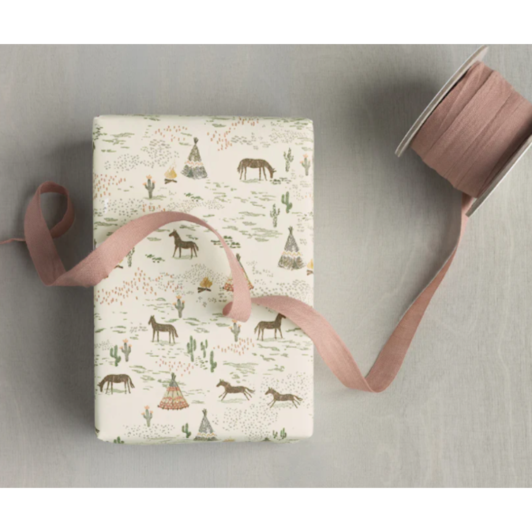 WYPRZEDAŻ Chevaux Heurex - Papier Do Pakowania Prezentów - 10 metrów - Maileg