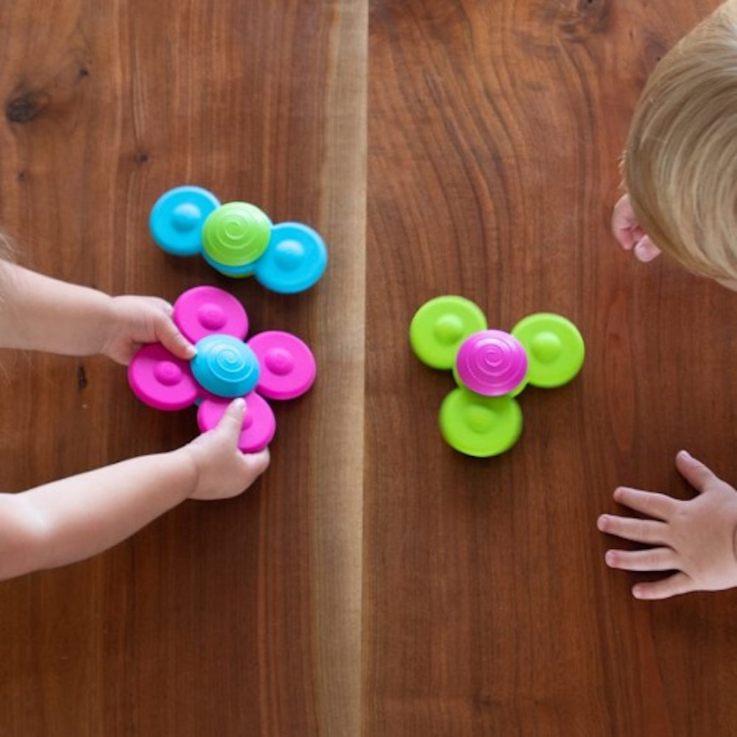 PROMOCJA Wirujące Przyssawki Whirly Squigz - Fat Brain Toys