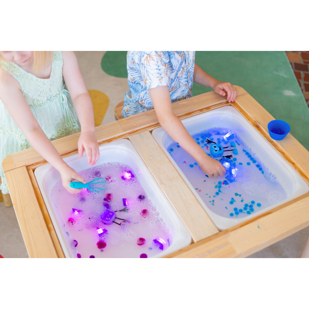 Blair - Zestaw 4 kostek Sensorycznych Świecących w Wodzie - Kolor Turkusowy - Glo Pals