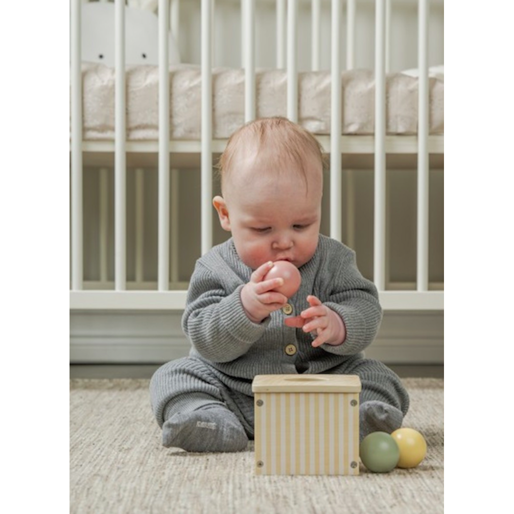Edukacyjne Pudełko 6-12 mcy - Pięć Drewnianych Zabawek Piramida Wbijanka Puzzle Książeczka Zwierzak na Kółkach - JaBaDaBaDo