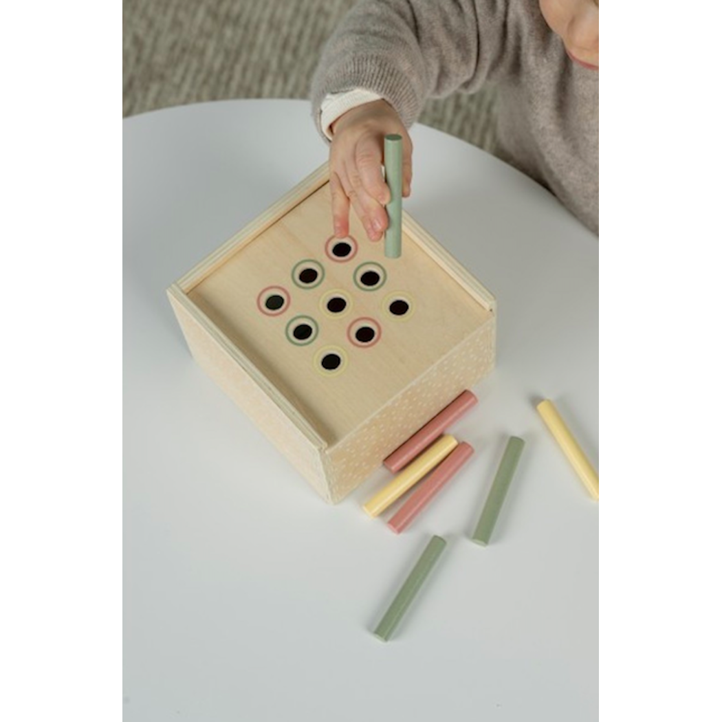 Edukacyjne Pudełko 12-18 msc - Cztery Zabawki - JaBaDaBaDo