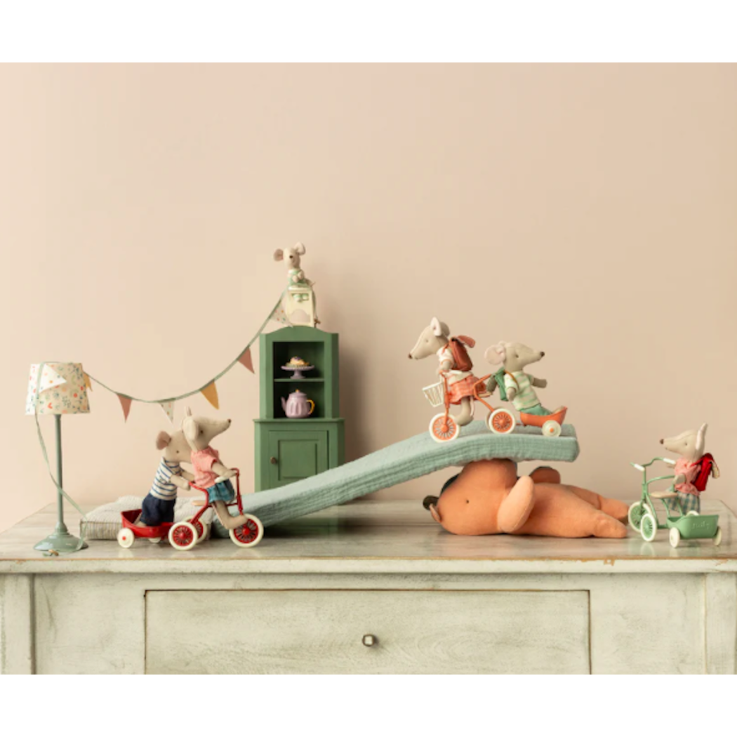 Przyczepka do Roweru - Czerwona - Tricycle Hanger Mouse - Red - Akcesoria dla Lalek - Maileg