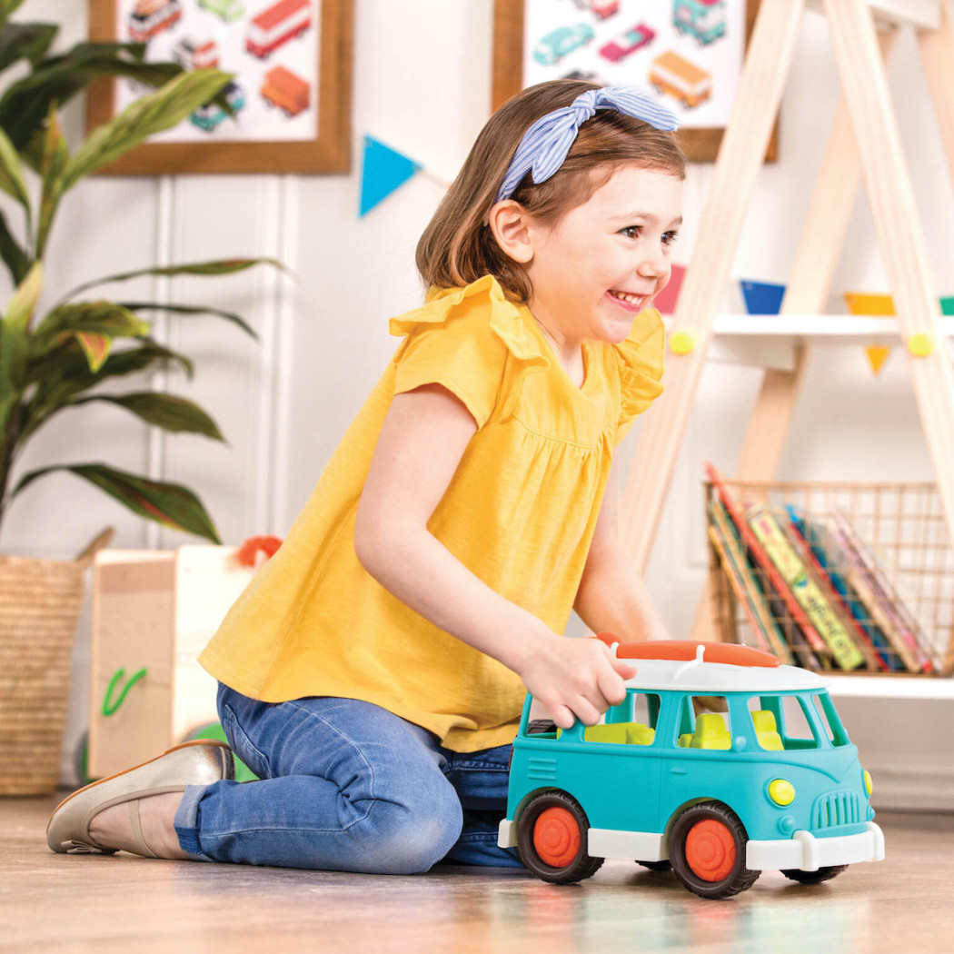 BUSIK – Van - Wonder Wheels