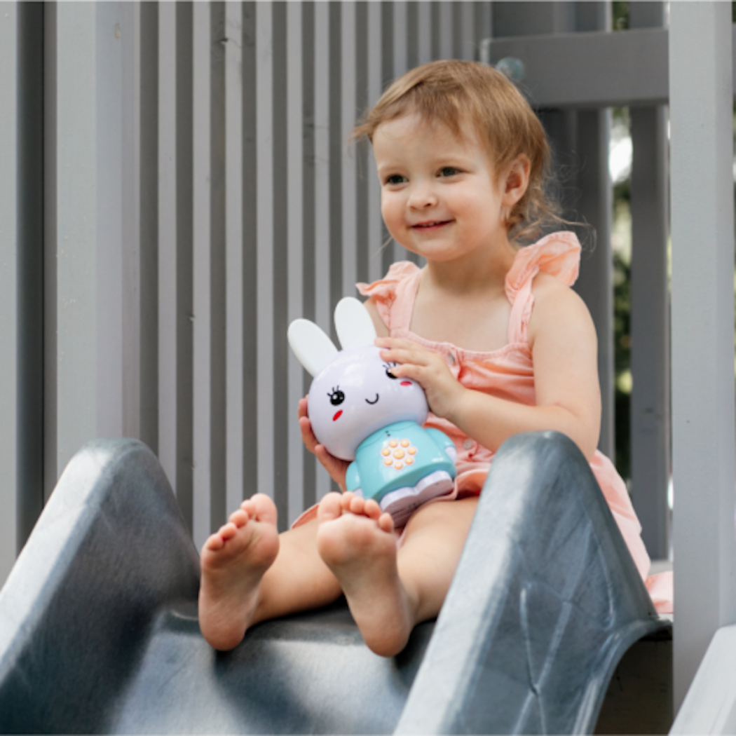 Króliczek Honey Bunny - Jasny Niebieski - Zabawka Edukacyjna - Alilo