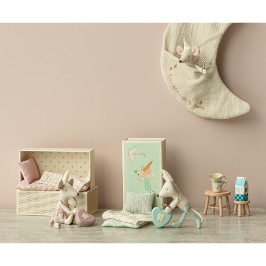 Myszka Wróżka Zębuszka - Tooth Fairy Mouse Rose In Matchbox - Little Sister - Maileg