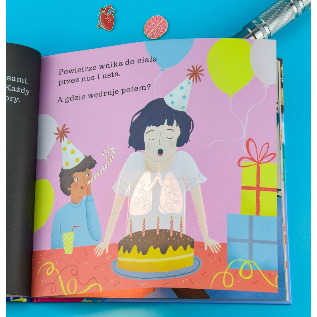 Ludzkie Ciało - Wyjątkowa Książka Pozwalająca Zajrzeć Wgłąb Ciała - Ciało Człowieka Podświetl i Odkryj - Wydawnictwo Api Papi