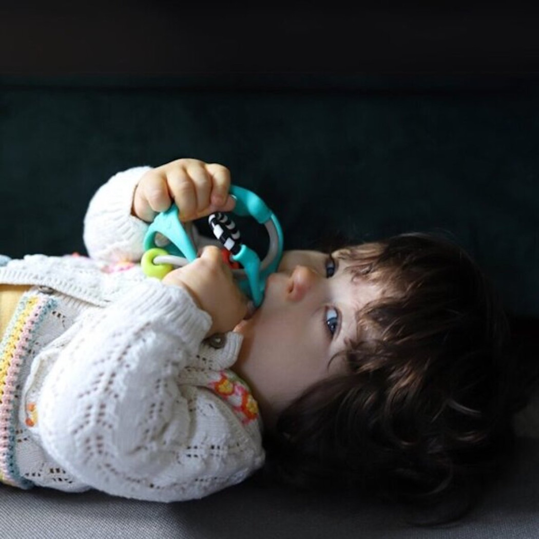 Kula Sensoryczna - Gryzak - Sassy Baby