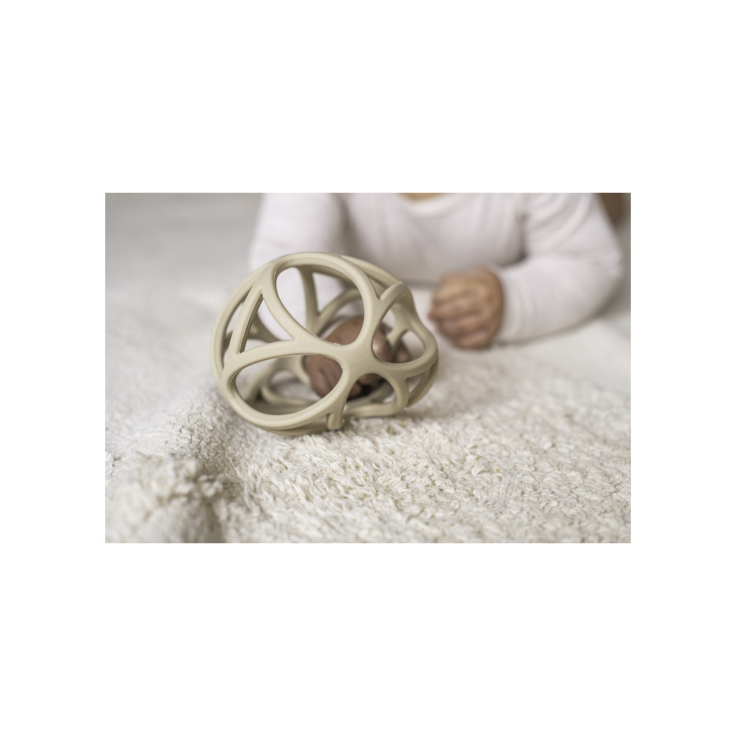 Piaskowa Piłeczka Silikonowa - Gryzak - Little Dutch