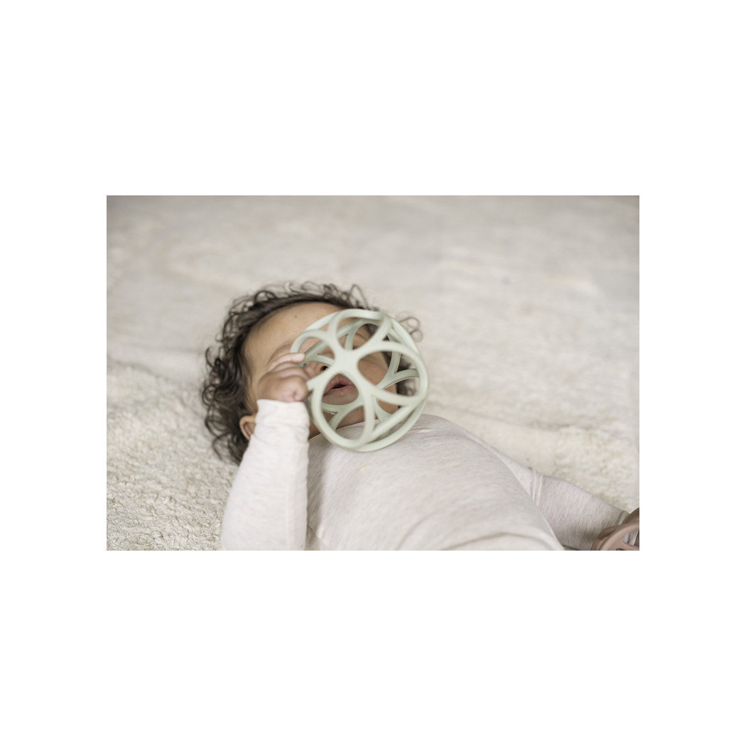 Zielona Piłeczka Silikonowa - Gryzak - Little Dutch