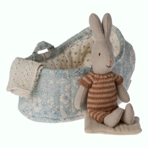 Różowy Króliczek w Nosidełku - Rabbit in Carry Cot Micro - Maileg