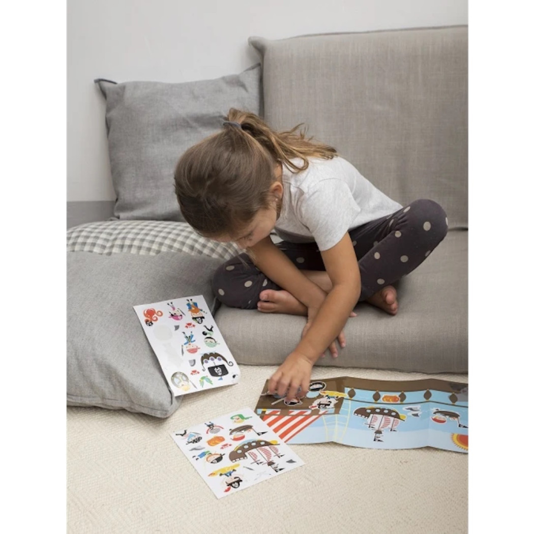 Piraci - Zestaw Naklejek z 2 Planszami - Apli Kids