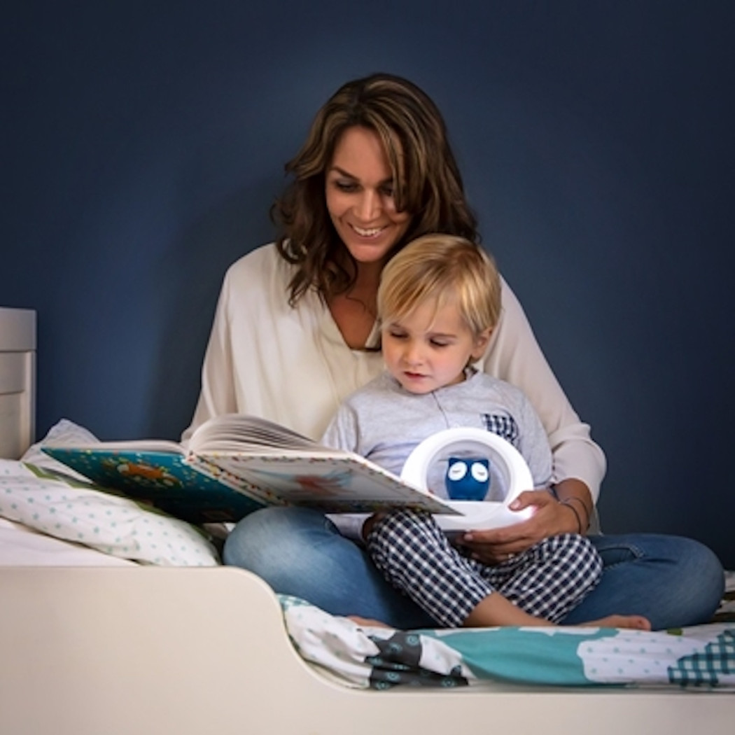 Lampka nocna LOU - szara - Zazu