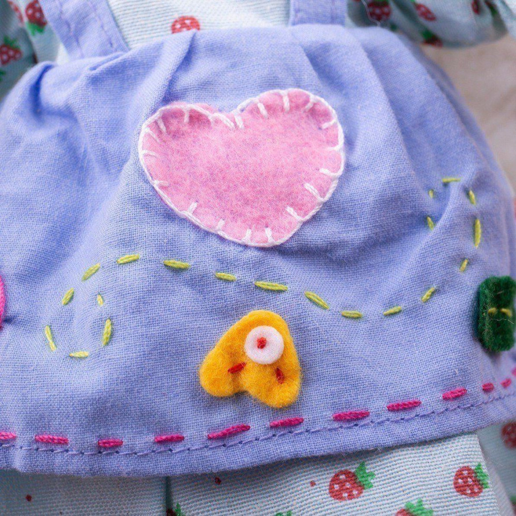 Grace - Miękka Laleczka w Niebieskiej Sukience - Lalka Szmacianka - BigJigs