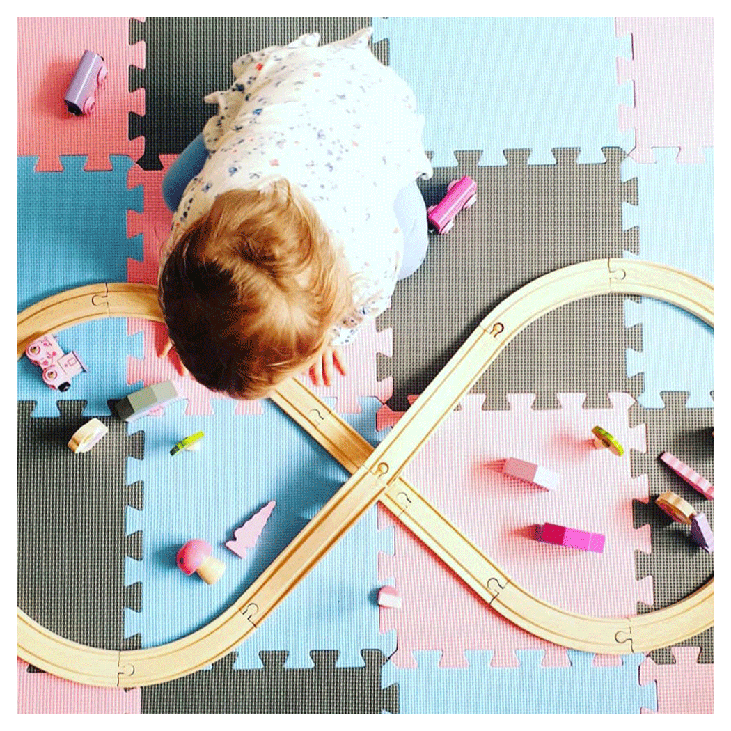 Bajeczna Kraina - Drewniana Kolejka w Odcieniach Różu - 35 Elementów - BigJigs