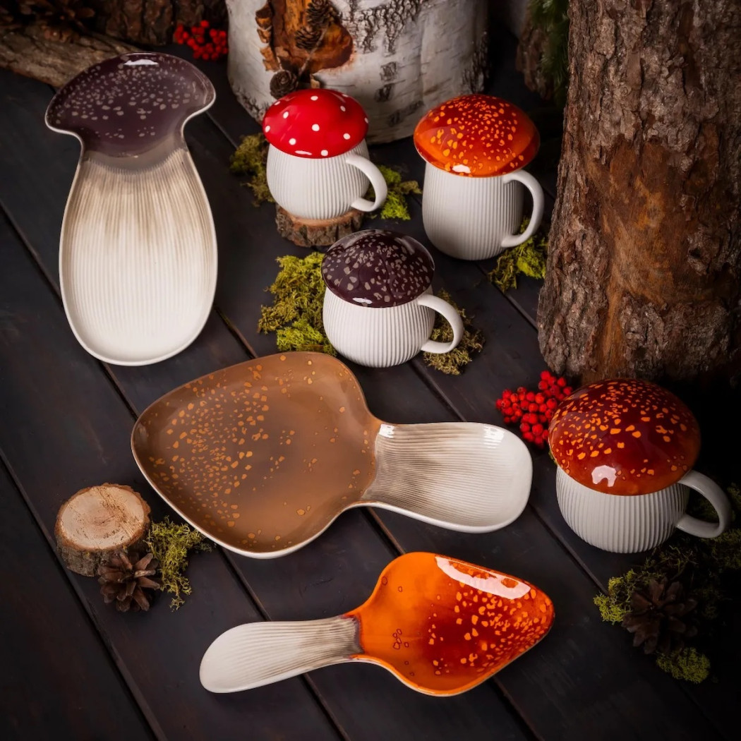 Kubek Grzybek z Ciemnofioletową Pokrywką 370 ml - Pod Kapeluszem - Altom Design