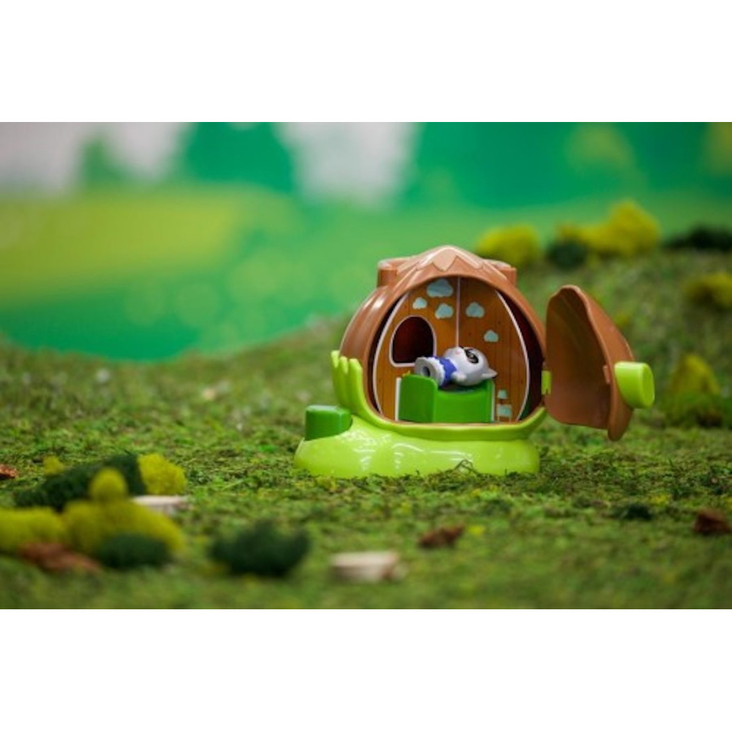Orzeszek - Przenośny Domek z Figurką i Wyposażeniem - Klorofil