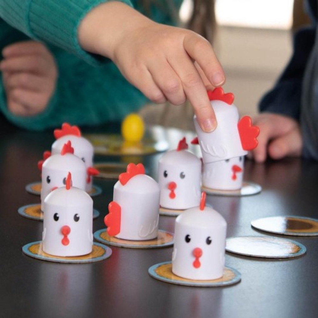 Kurnik - Innowacyjna Gra Memory - Peek-A-Doodle Doo - Fat Brain Toys