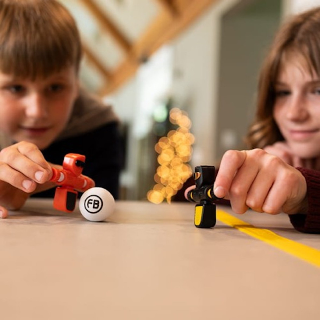 Piłkarzyki - Zabawka Sensoryczna - Fidget - Foosbots - Fat Brain Toys