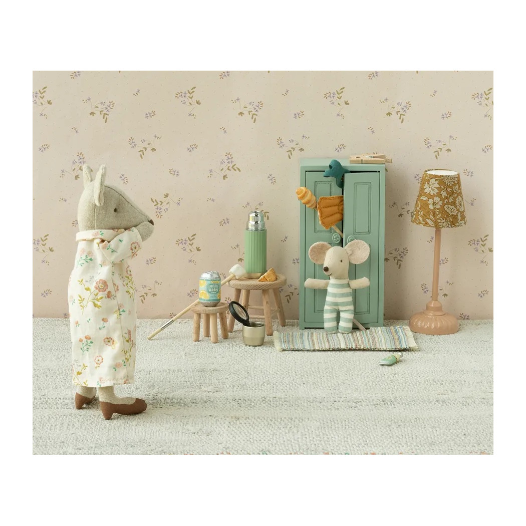 Błękitna Drewniana Szafa - Closet Mouse Soft Blue - Akcesoria dla Lalek - Maileg