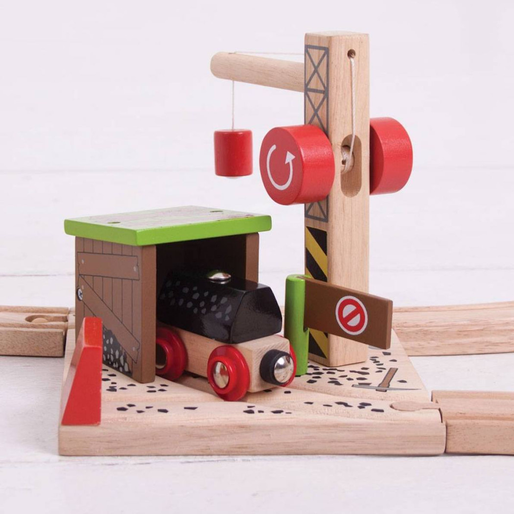 Kopalnia Węgla z Dźwigiem Załadunkowym - seria Drewniana Kolejka - BigJigs