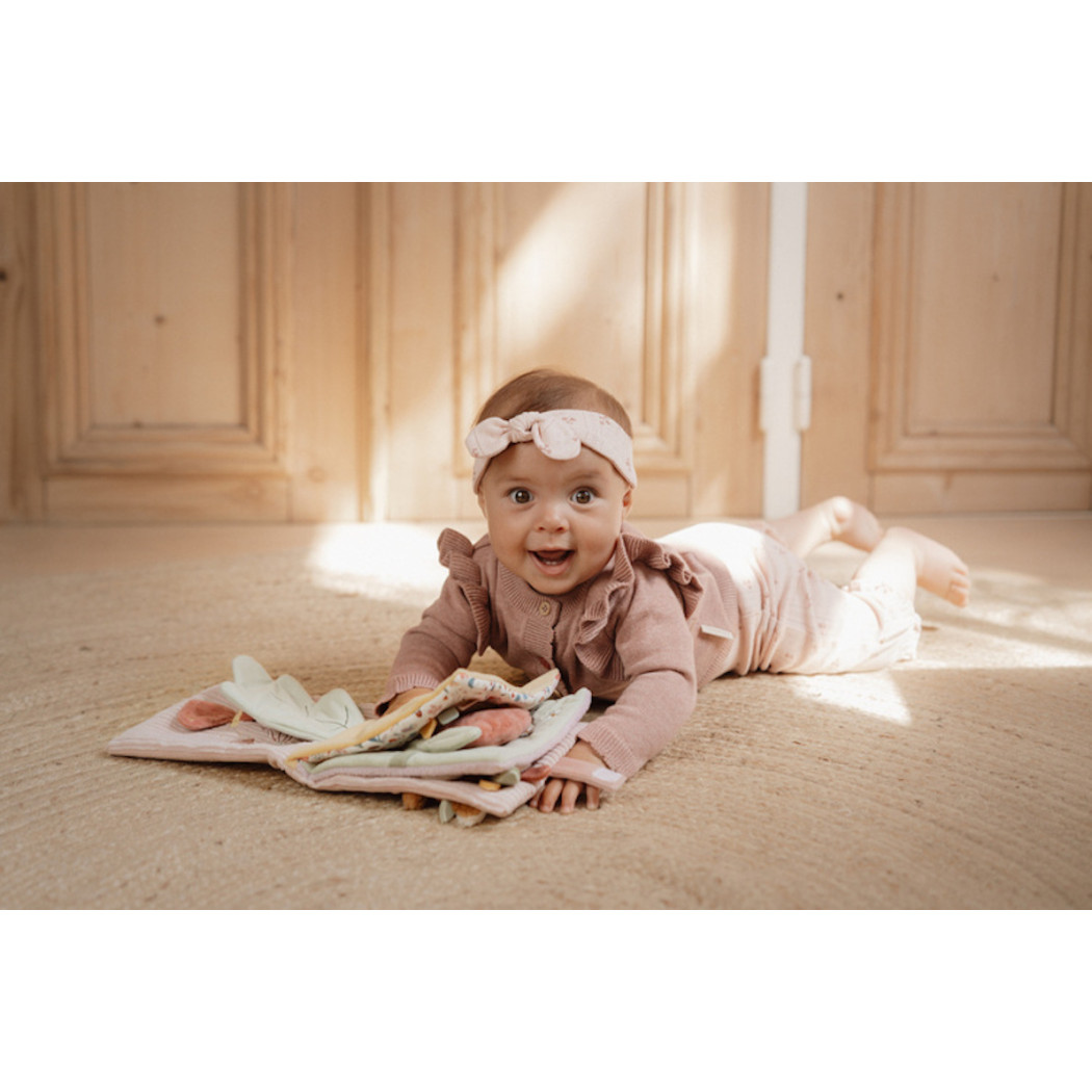 Motyw Ogrodu - Duża Książeczka Sensoryczna dla Niemowląt - Fairy Garden - Little Dutch