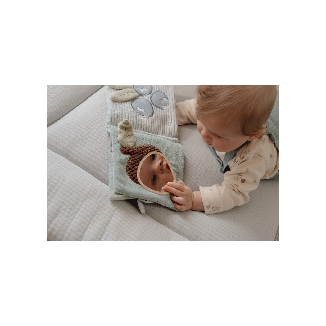 Leśne Zwierzęta - Duża Książeczka Sensoryczna dla Niemowląt - Forest Friends - Little Dutch