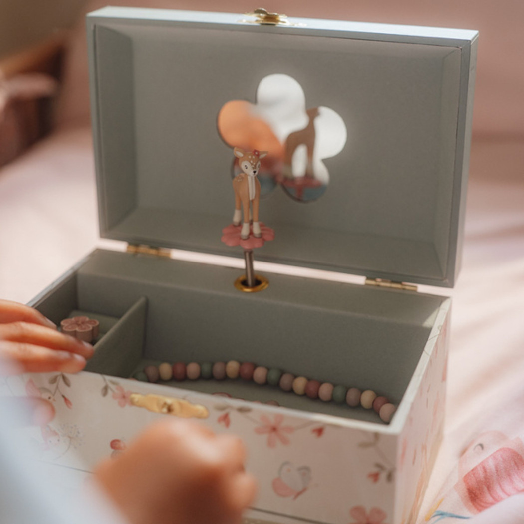 Szałwiowa w Kwiaty Szkatułka na Biżuterię z Pozytywką i Sarenką - Fairy Garden - Little Dutch