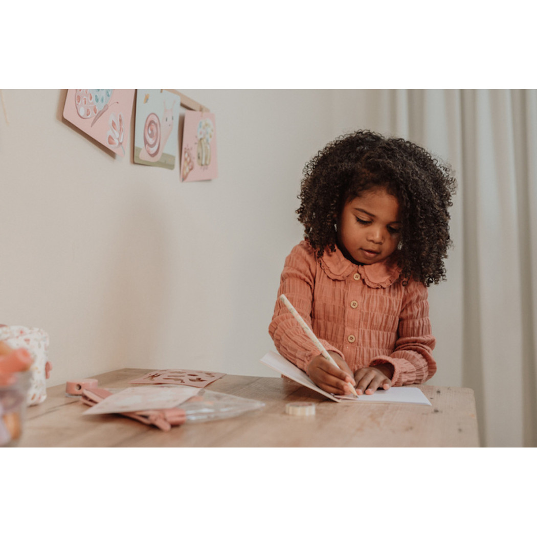 Różowy Piórnik z Zestawem Artykułów Papierniczych - Notes, Ołówek - Fairy Garden - Little Dutch