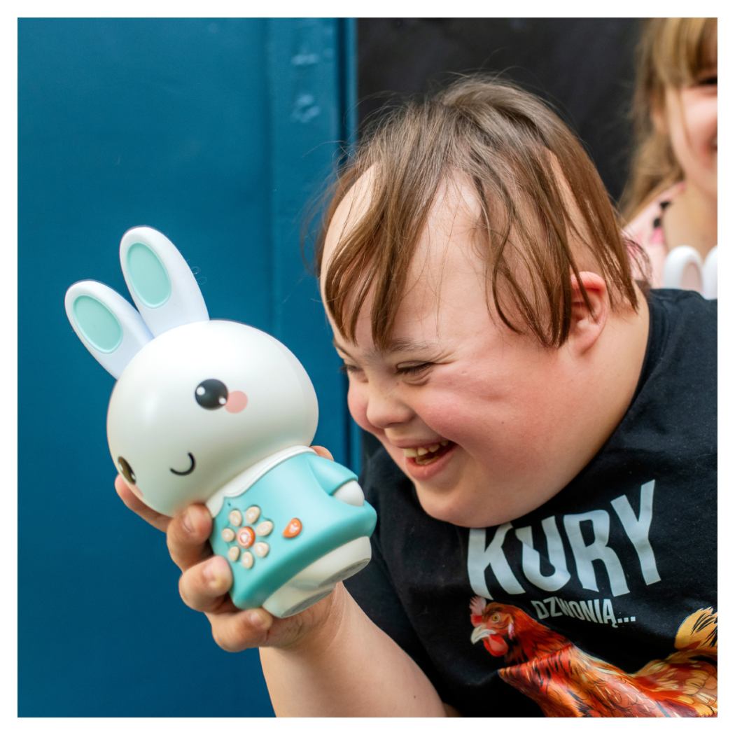 Króliczek Honey Bunny Pro - Pudrowy Róż - Zabawka Edukacyjna - Alilo